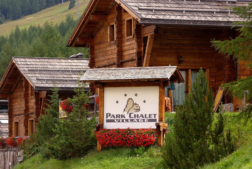 Park Chalet Village Livigno Kültér fotó