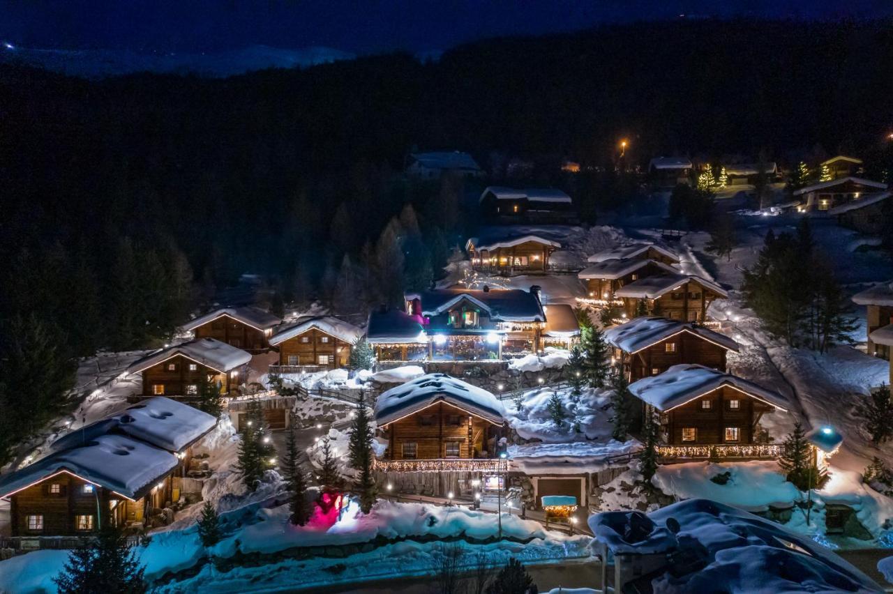 Park Chalet Village Livigno Kültér fotó